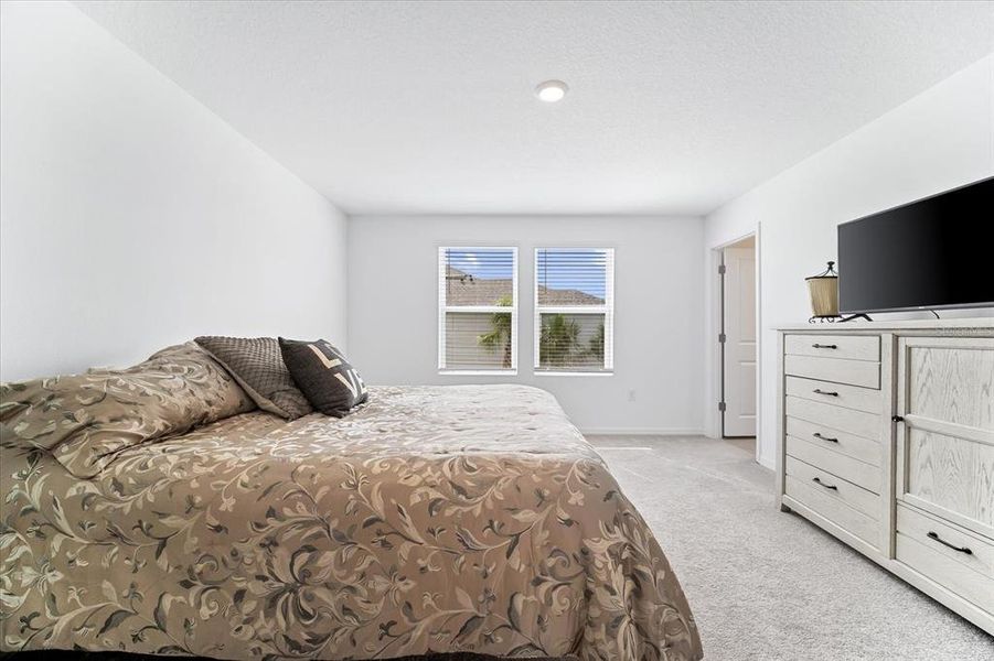 Furnished interior view inside a new home in , Sarasota (Image 5).