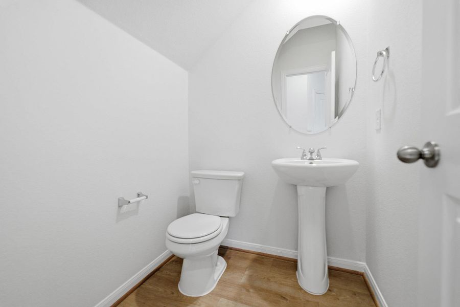 Furnished interior view inside a new home in Cool Water, Jarrell (Image 25).