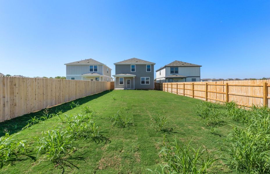 Exterior details and patio area of a home in Sonterra, Jarrell (Image 24).