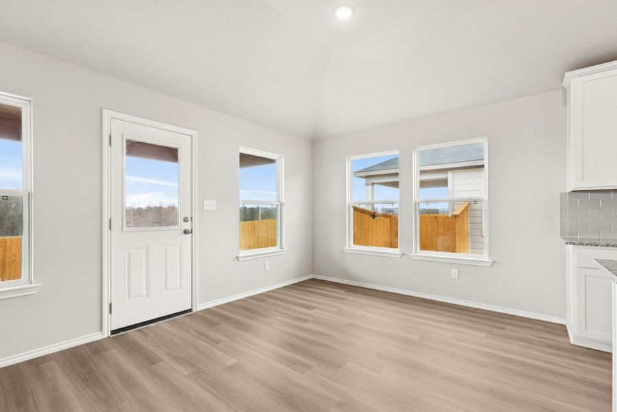 Spacious, unfurnished interior of a new home in Carillon, Manor (Image 15). Spacious, unfurnished interior of a new home in Carillon, Manor (Image 15).