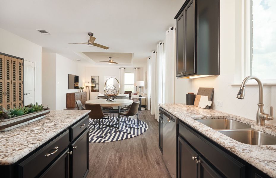 Representative furnished interior of a home built from the Hewitt by Centex in Pinara Pines, Conroe (Image 7). Representative furnished interior of a home built from the Hewitt by Centex in Pinara Pines, Conroe (Image 7).