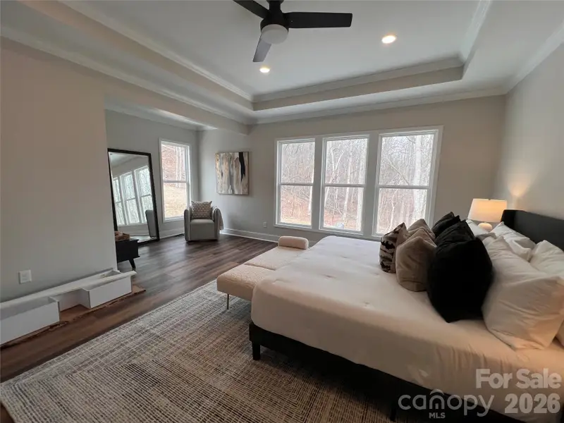Furnished interior view inside a new home in , Dallas (Image 18).