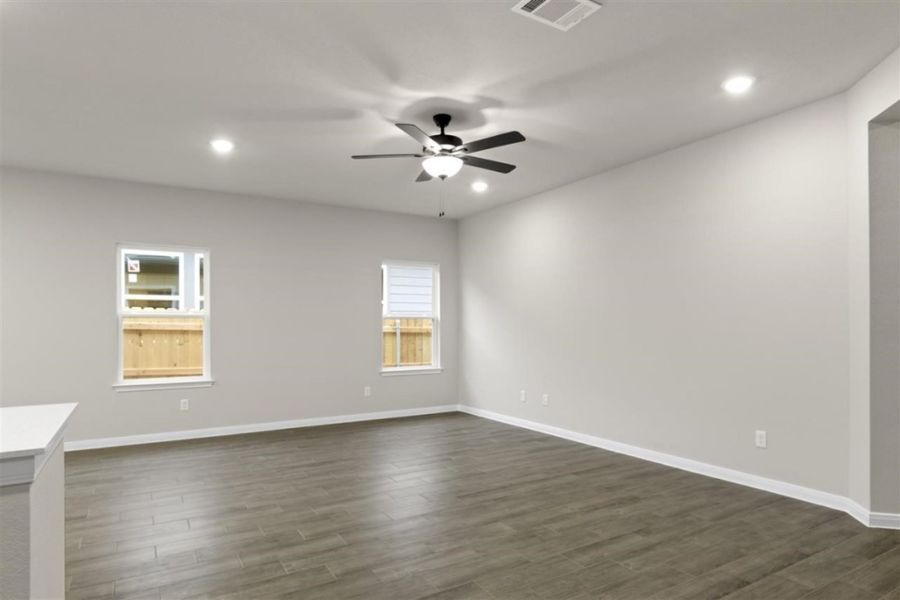 Spacious, unfurnished interior of a new home in Grande Estates, Bertram (Image 13). Spacious, unfurnished interior of a new home in Grande Estates, Bertram (Image 13).