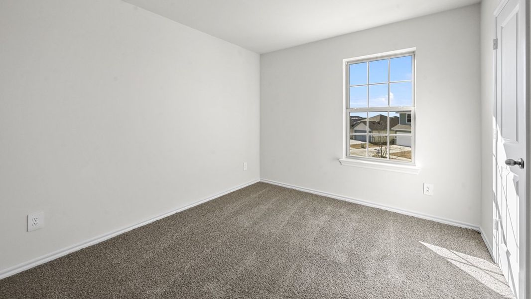 Spacious, unfurnished interior of a new home in Crane Crossing, Crandall (Image 25).