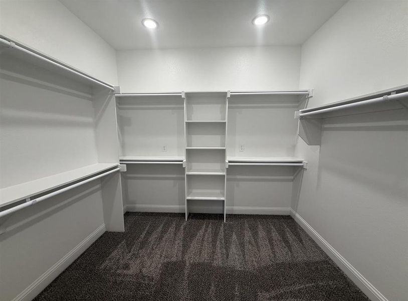 Image 12 of a home in .