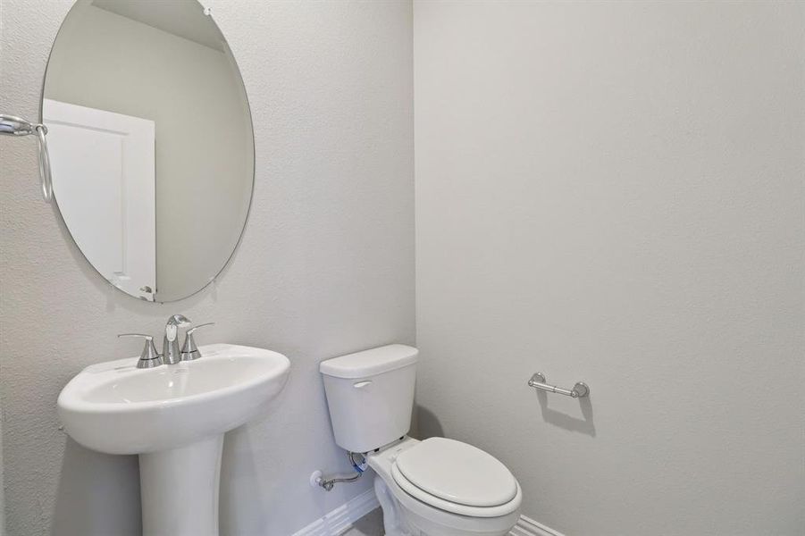 Furnished interior view inside a new home in Lakehaven - Spring Series, Farmersville (Image 12).