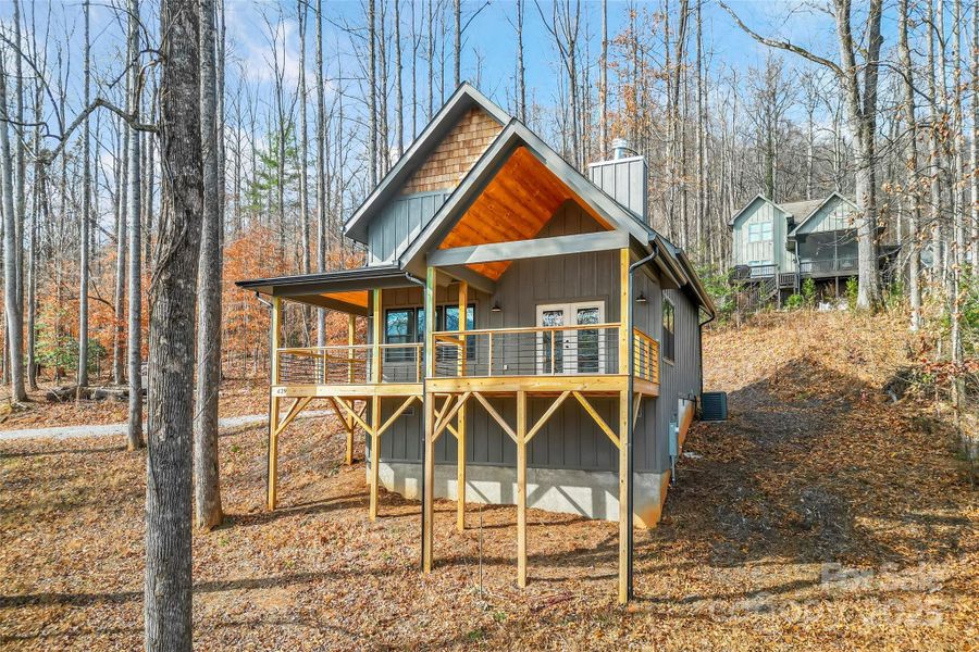 Exterior details and patio area of a home in , Marion (Image 2). Exterior details and patio area of a home in , Marion (Image 2).