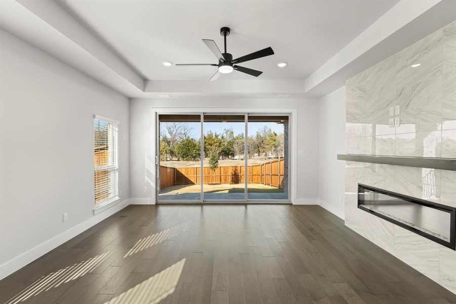 19. 8513 Cross Timber - Family