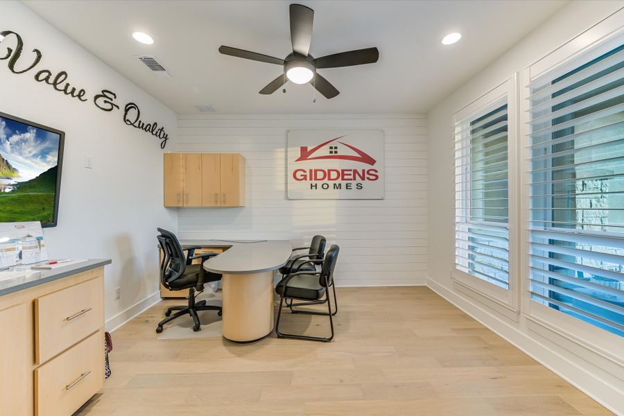Representative furnished interior of a home built from the Bandera II by Giddens Homes in Whispering Wind, Bertram (Image 48).