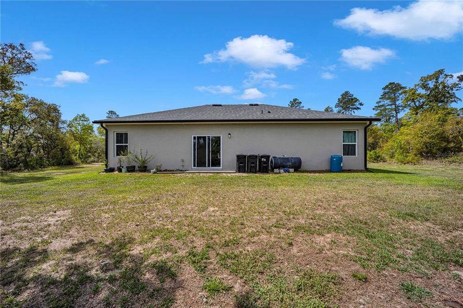 Exterior details and patio area of a home in , Ocala (Image 23). Exterior details and patio area of a home in , Ocala (Image 23).