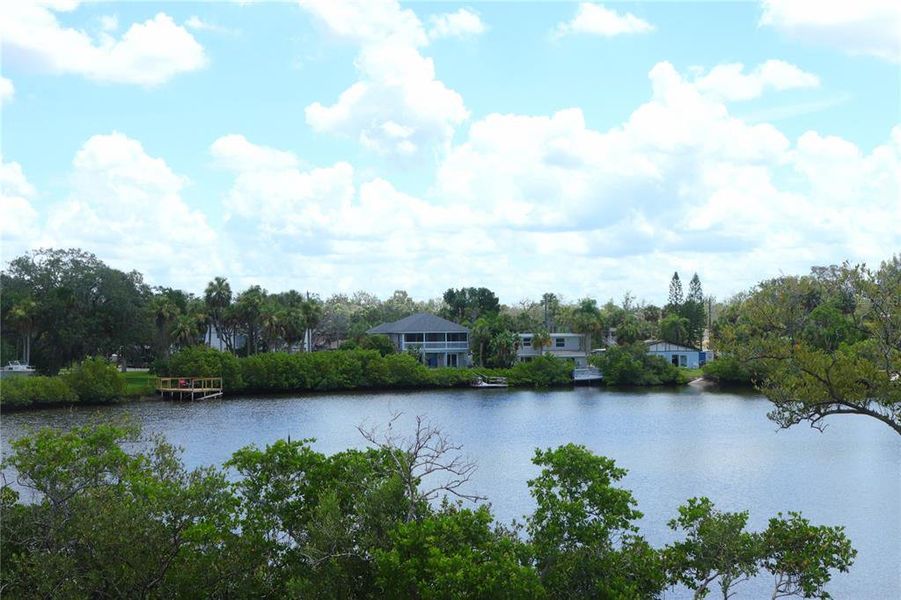 Image 44 of a home in .