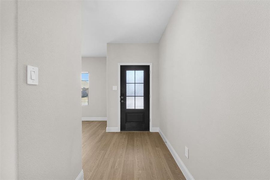Spacious, unfurnished interior of a new home in Windmore, Princeton (Image 17).