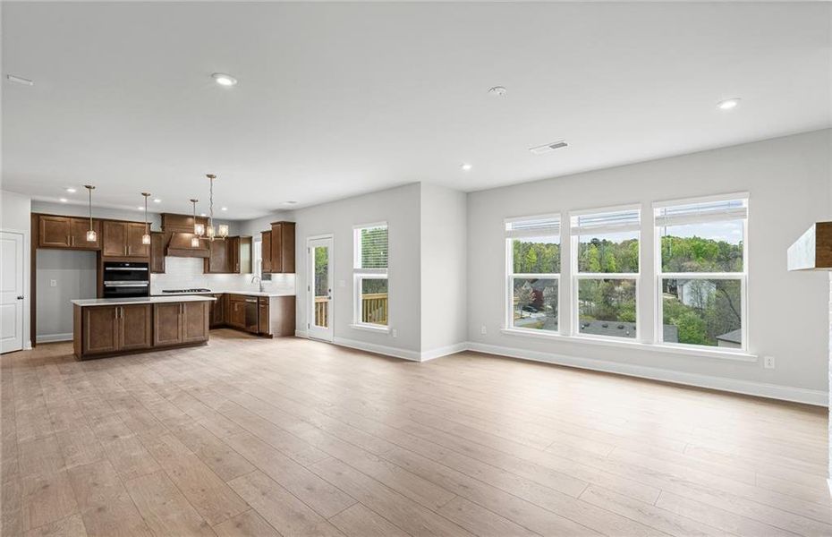 Spacious, unfurnished interior of a new home in Sierra Creek, Hoschton (Image 37).