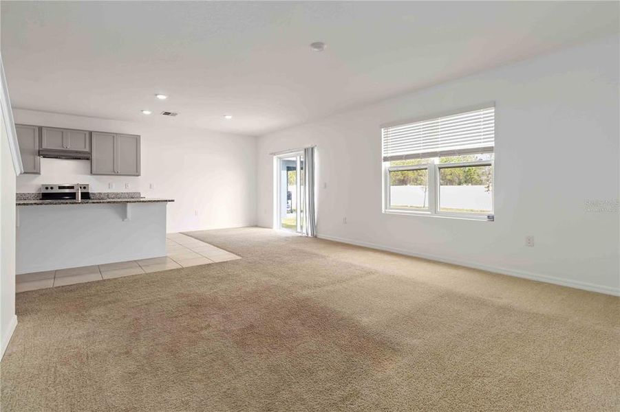 Spacious, unfurnished interior of a new home in , New Smyrna Beach (Image 23).