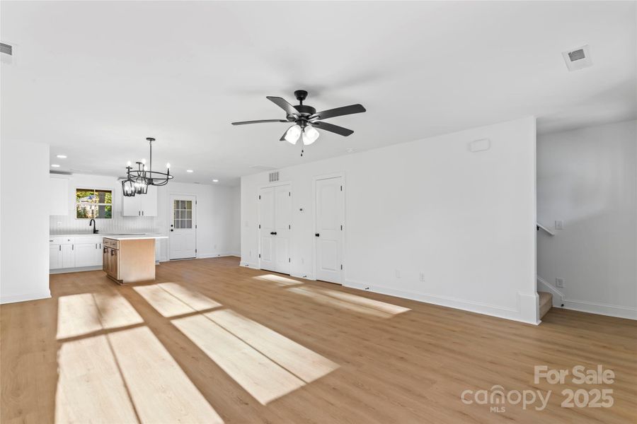 Spacious, unfurnished interior of a new home in , Charlotte (Image 25).