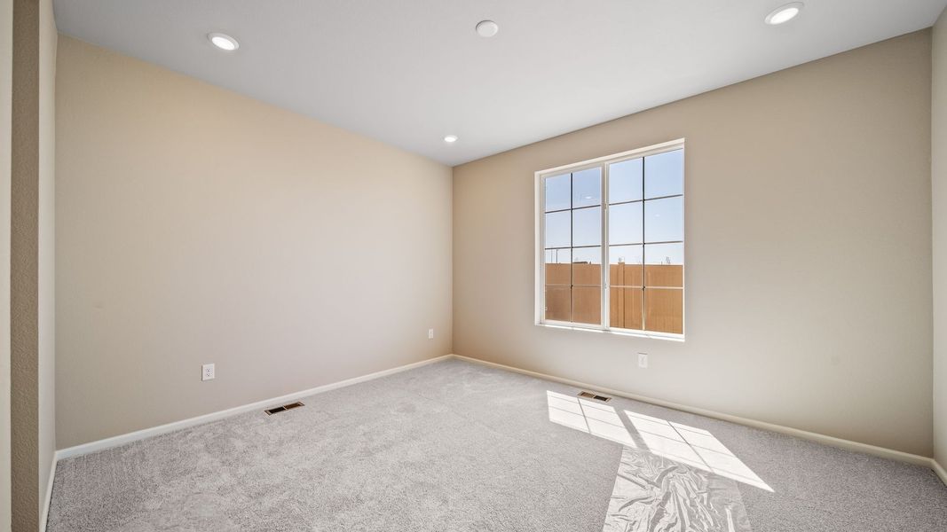 Spacious, unfurnished interior of a new home in The Reserve at Green Valley Ranch Aurora, Aurora (Image 21). Spacious, unfurnished interior of a new home in The Reserve at Green Valley Ranch Aurora, Aurora (Image 21).
