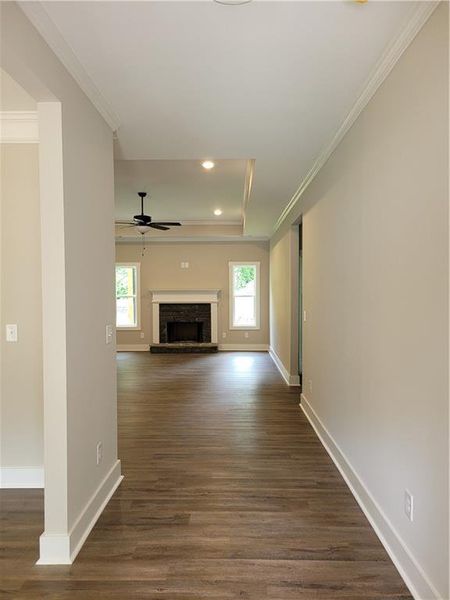 Spacious, unfurnished interior of a new home in , Dallas (Image 8).