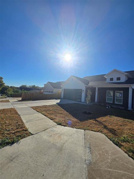 Ranch-style home featuring driveway