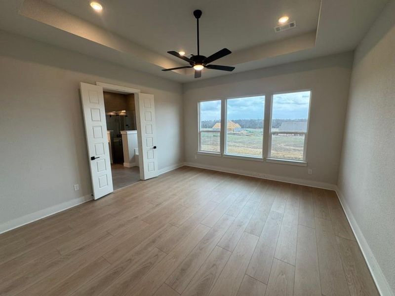 Spacious, unfurnished interior of a new home in Creekview Addition, Van Alstyne (Image 11).