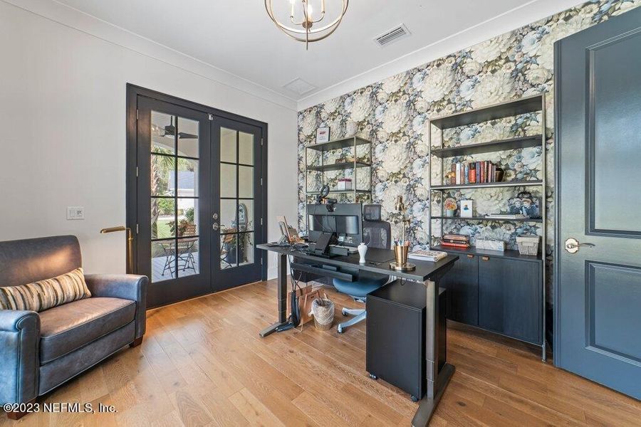 Image 85 of a home in .