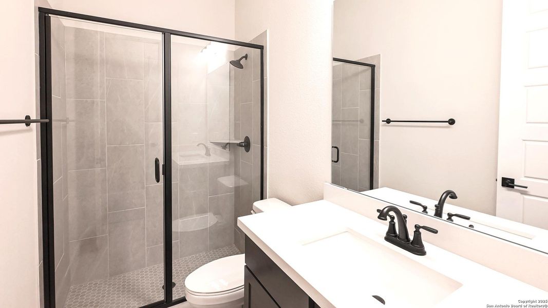 Furnished interior view inside a new home in Kinder Ranch 70', San Antonio (Image 11). Furnished interior view inside a new home in Kinder Ranch 70', San Antonio (Image 11).