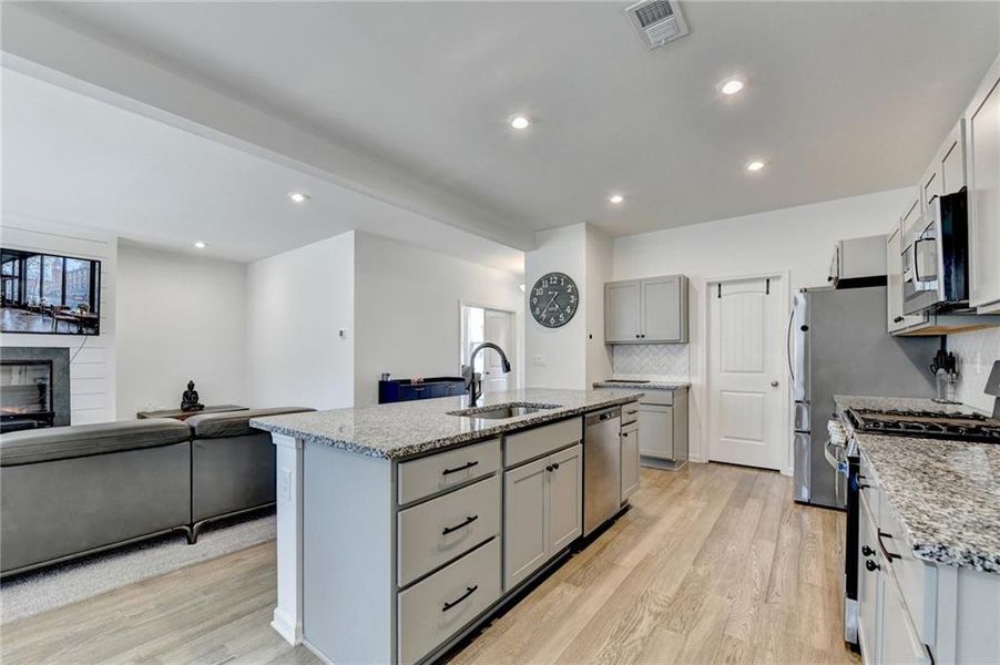 Furnished interior view inside a new home in Sweetbay Farm, Lawrenceville (Image 7).