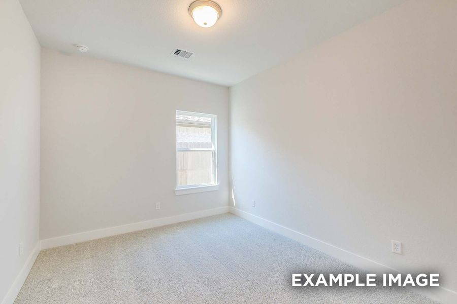 Representative unfurnished interior of a home built from the The Luna by Davidson Homes LLC in Sunterra, Katy (Image 27).