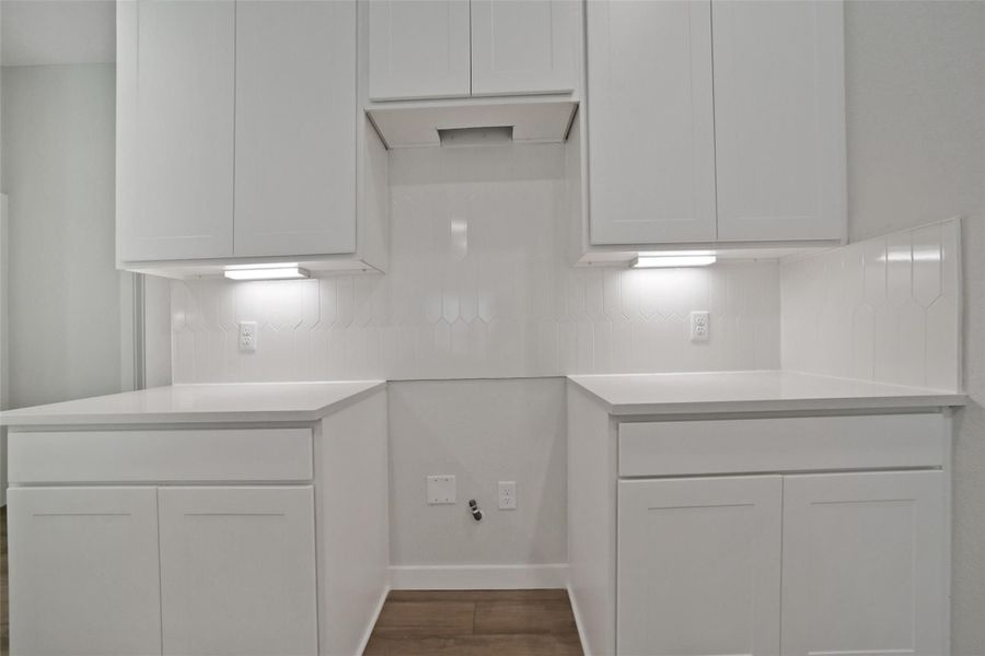 Furnished interior view inside a new home in Sunterra, Katy (Image 116). Furnished interior view inside a new home in Sunterra, Katy (Image 116).