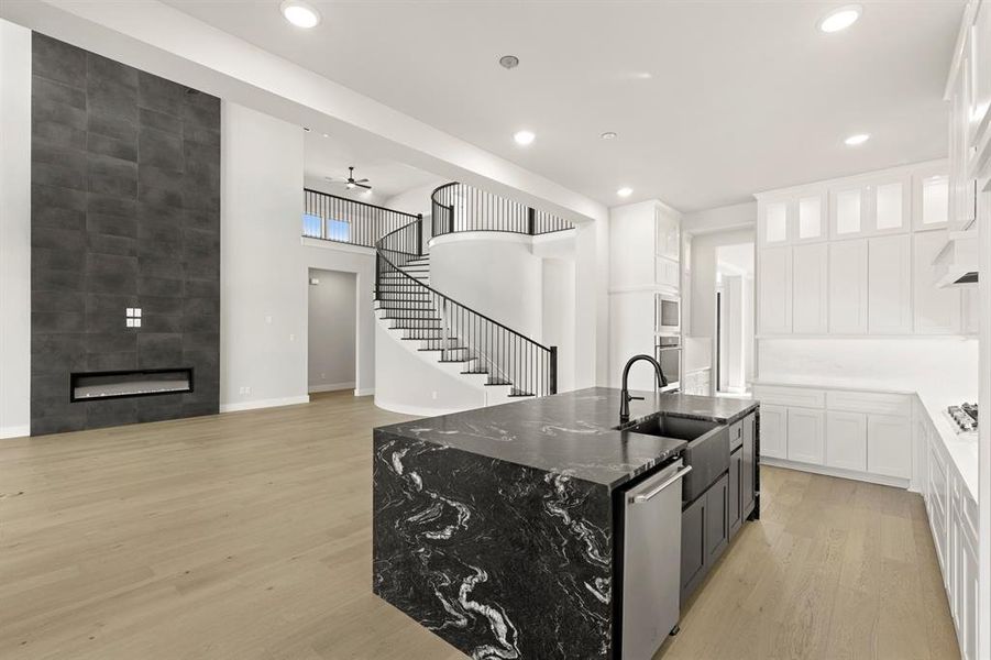 11. 5005 Whisper - Kitchen (3)