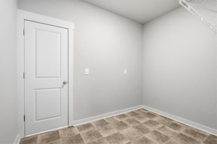 Spacious, unfurnished interior of a new home in Traditions of Braselton, Jefferson (Image 28).