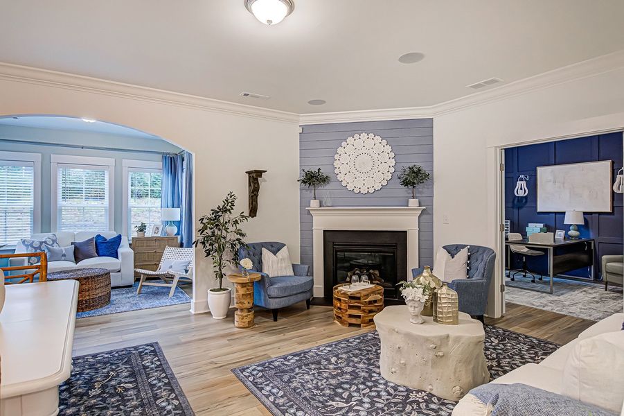 Representative furnished interior of a home built from the Richardson - Vanguard Collection by Mungo Homes in Parris Meadows, Chesnee (Image 5).