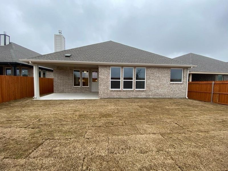 Exterior details and patio area of a home in Morningstar, Aledo (Image 3).