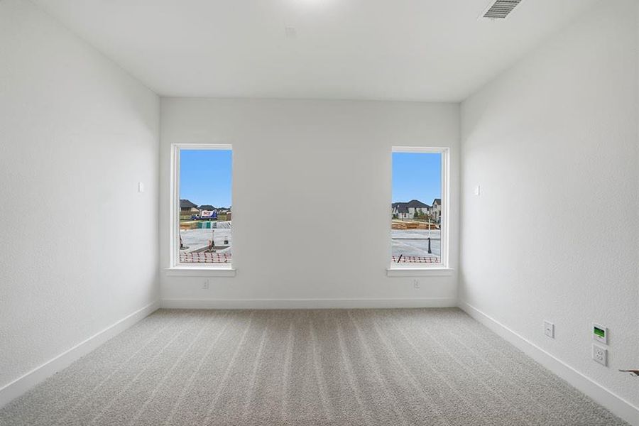 Spacious, unfurnished interior of a new home in Brookhollow West, Prosper (Image 25).
