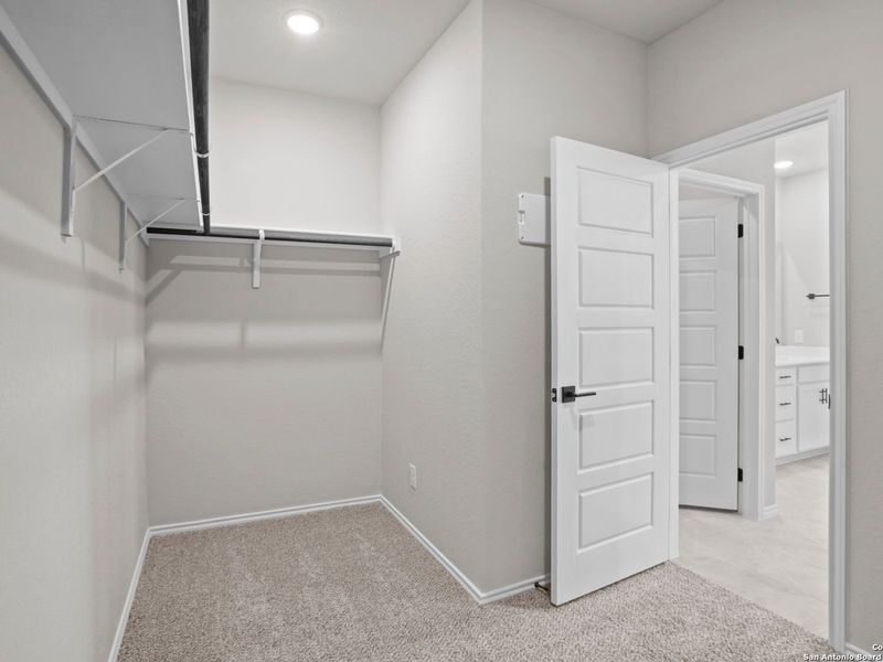 Spacious, unfurnished interior of a new home in Horizon Pointe, Converse (Image 32). Spacious, unfurnished interior of a new home in Horizon Pointe, Converse (Image 32).