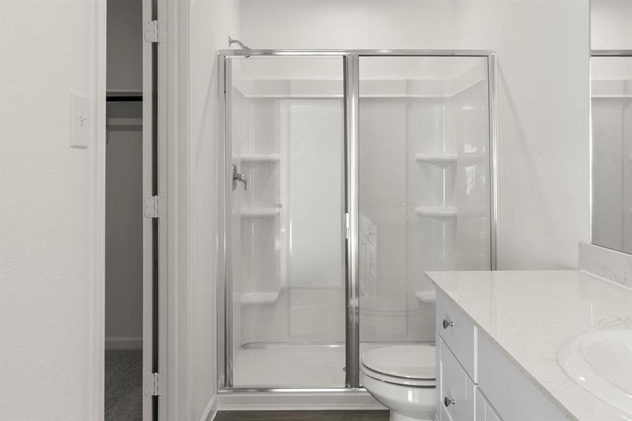 20. 205 Connecticut - Bath