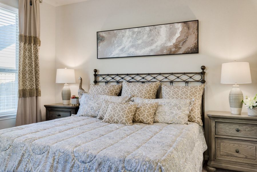 Representative furnished interior of a home built from the Floor Plan 1759 by Colina Homes in Grand Magnolia, Magnolia (Image 25). Representative furnished interior of a home built from the Floor Plan 1759 by Colina Homes in Grand Magnolia, Magnolia (Image 25).