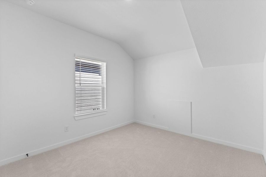 Spacious, unfurnished interior of a new home in Fulbrook on Fulshear Creek 60', Fulshear (Image 14). Spacious, unfurnished interior of a new home in Fulbrook on Fulshear Creek 60', Fulshear (Image 14).