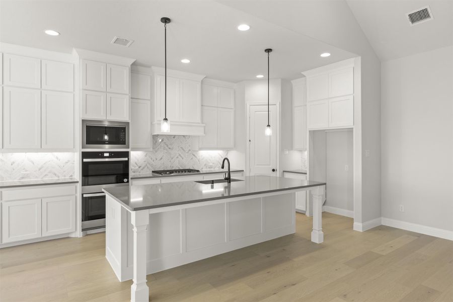 Representative furnished interior of a home built from the Wakefield by Windsor Homes in Nelson Lake Estates, Rockwall (Image 10).