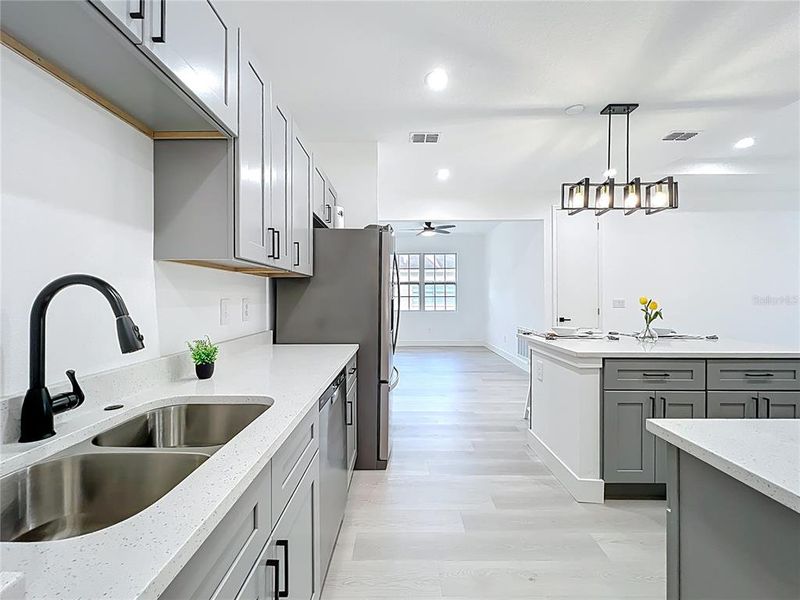 Furnished interior view inside a new home in , Orlando (Image 38).