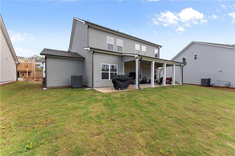Exterior details and patio area of a home in , Gainesville (Image 3).
