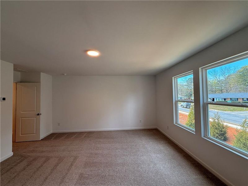 Spacious, unfurnished interior of a new home in Leydenview, Mableton (Image 23).