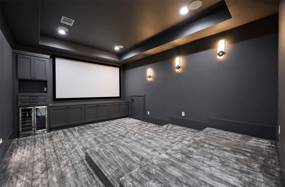 Spacious, unfurnished interior of a new home in , Houston (Image 21).