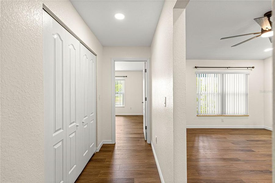 Spacious, unfurnished interior of a new home in , Ocala (Image 14).
