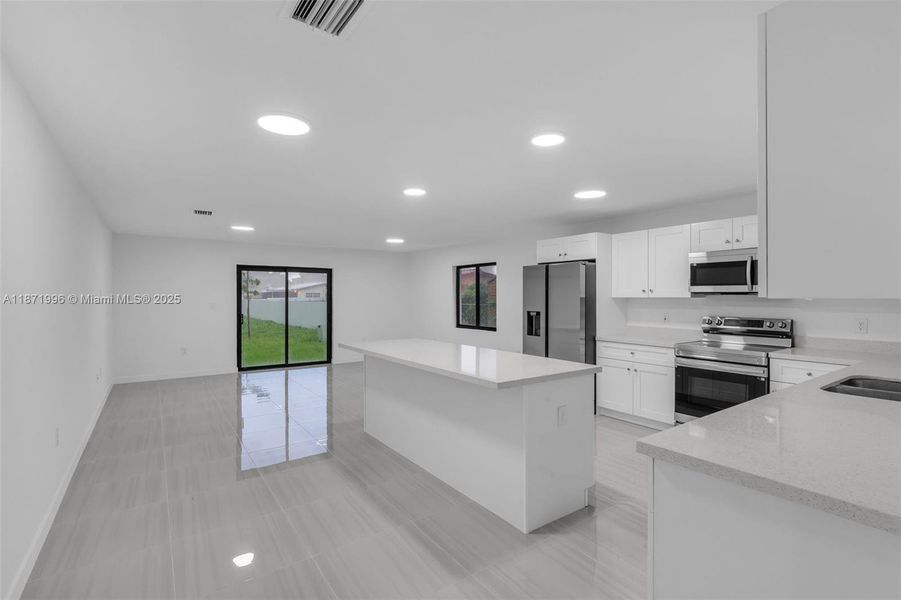 Furnished interior view inside a new home in , Miami Gardens (Image 7).