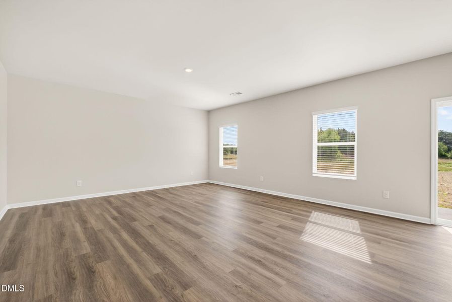 10-web-or-mls-DSC07294 10-web-or-mls-DSC07294