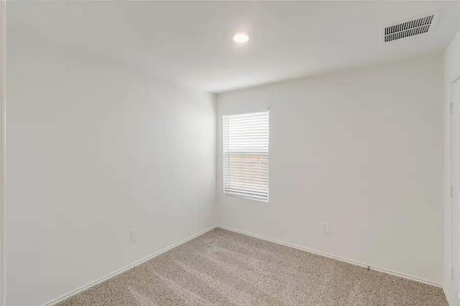 Spacious, unfurnished interior of a new home in Prairie Lakes, Buda (Image 8). Spacious, unfurnished interior of a new home in Prairie Lakes, Buda (Image 8).