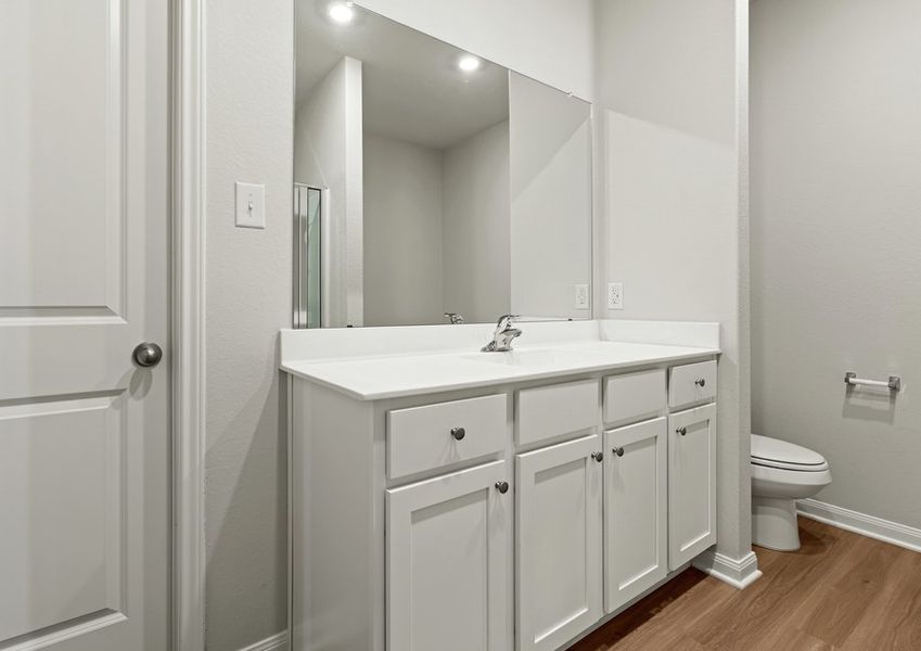 Vanity with storage in the master bathroom