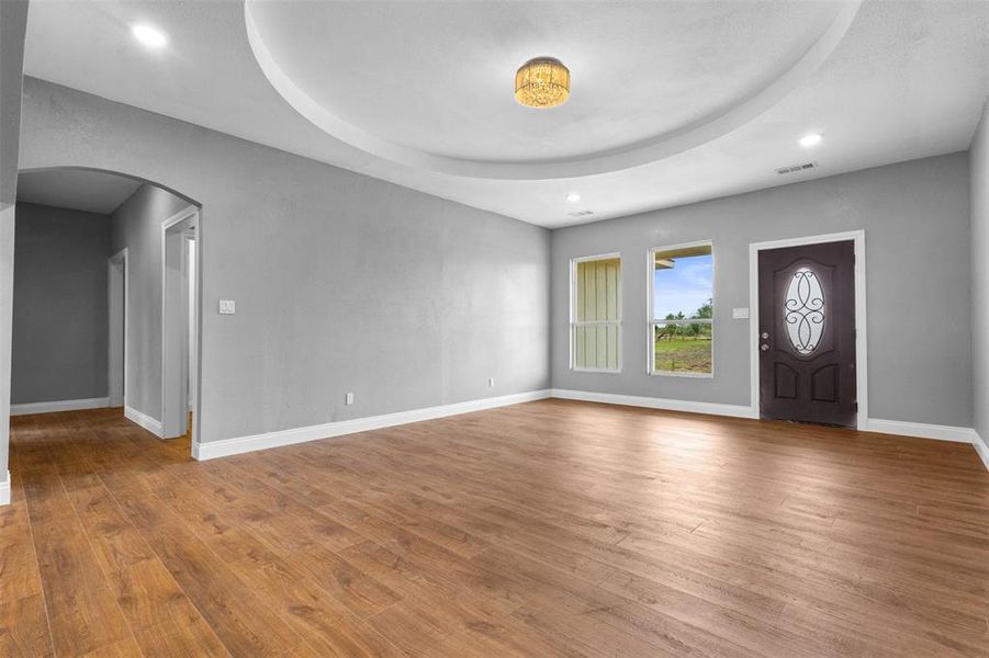 Spacious, unfurnished interior of a new home in , Rice (Image 11).