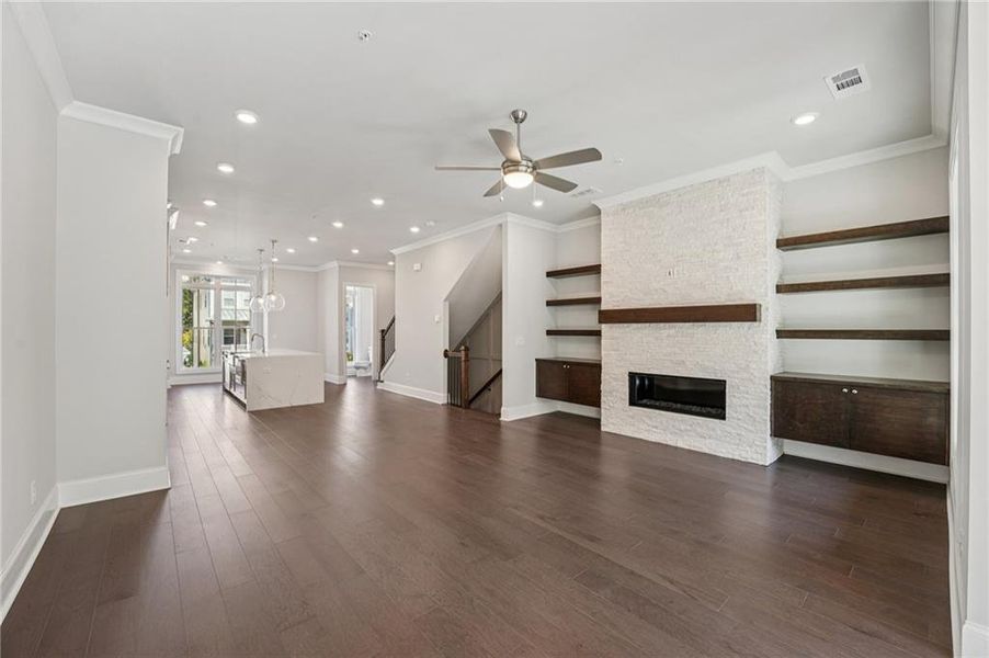 Spacious, unfurnished interior of a new home in Towns on Thompson, Alpharetta (Image 39).