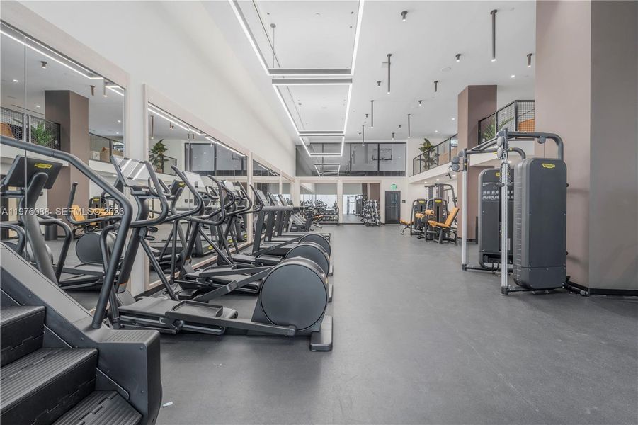 Community amenities in , Miami (Image 42).